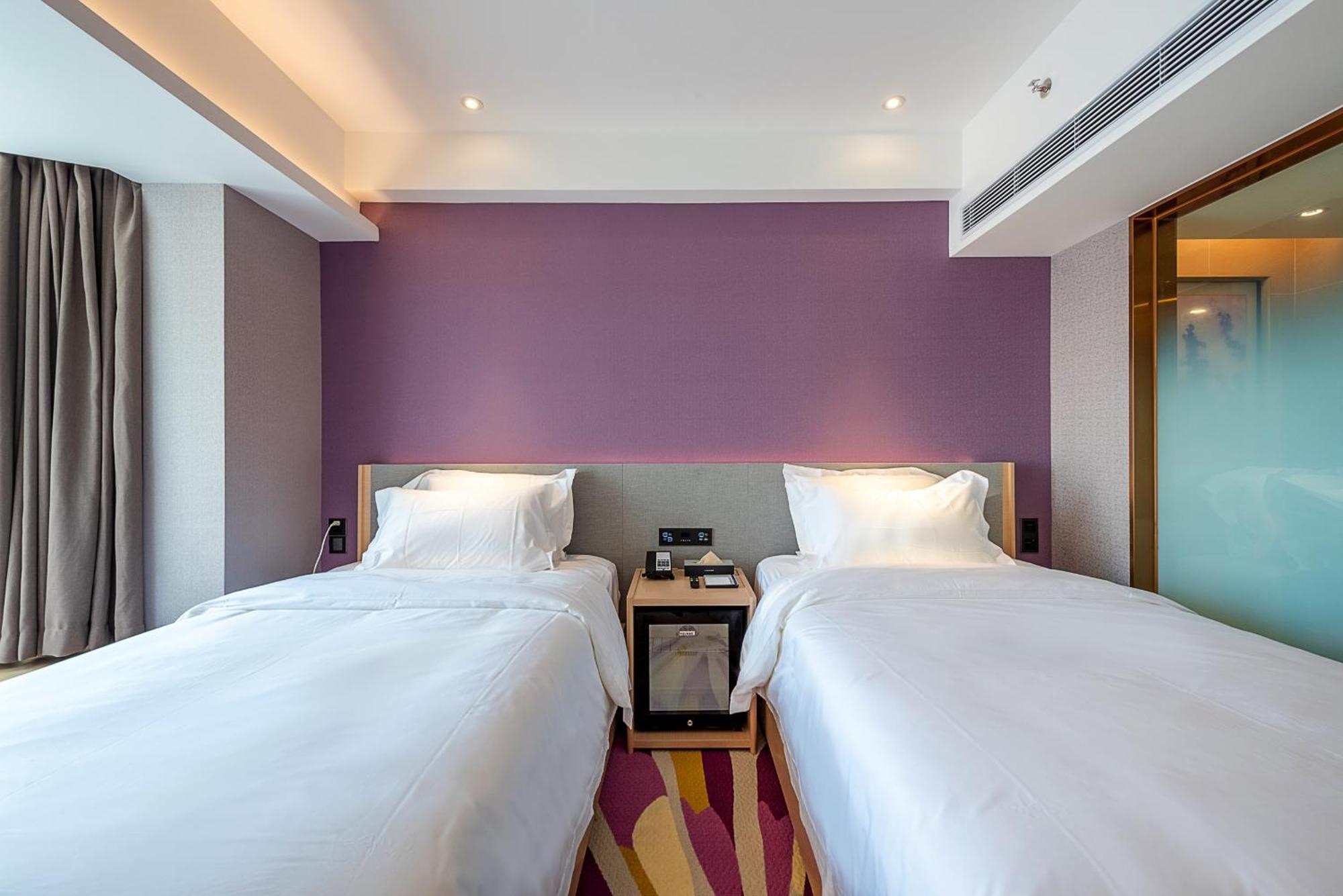 Lavande Hotel Guangzhou Taigucang Shayuan Exterior photo